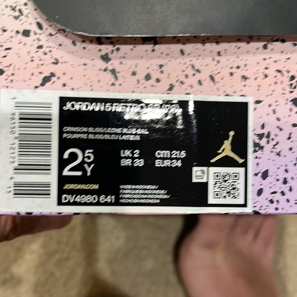 DJ Khaled Jordan 5 Retros size 2.5Y - Picture 6 of 6